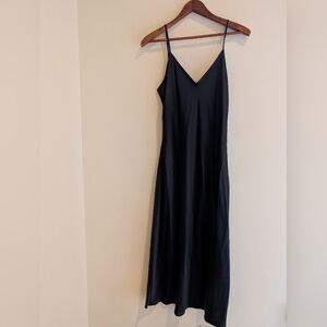Quince 100% Washable Silk Slip Dress Black Medium NWOT